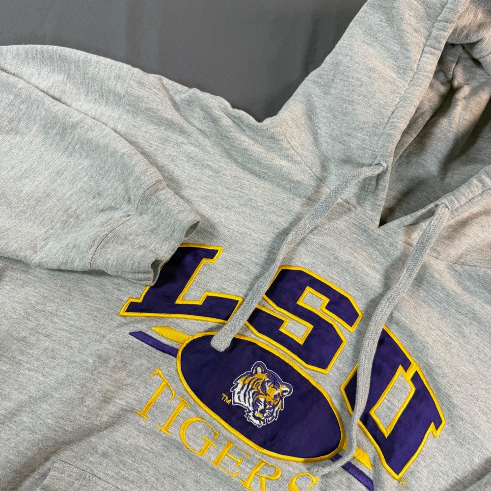 NCAA LSU Tigers Hoodie Gray Embroidered Logo Sweatshirt Medium SKU 0919